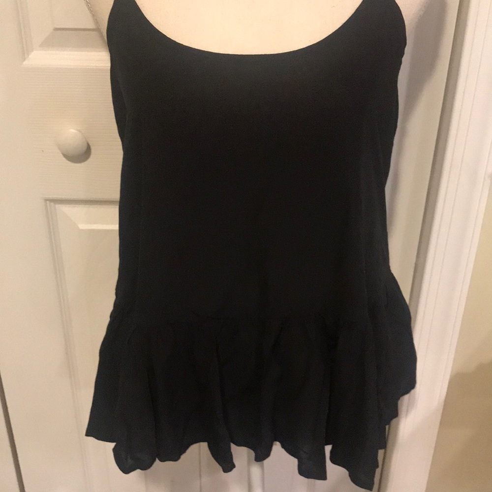 Old Navy Ruffle Cami - Picture 7 of 11